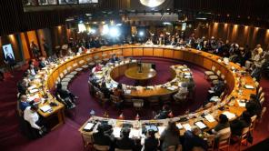 Sala Raúl Prebisch de la sede de la CEPAL en Santiago, Chile, donde se realizarán la mayoría de las sesiones del Foro sobre el Desarrollo Sostenible 2025 (foto: CEPAL).